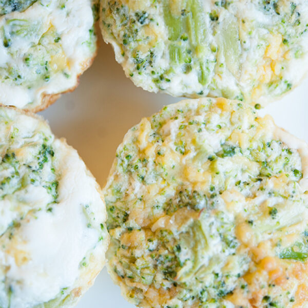 Broccoli and Cheddar Frittata Cups (4 per serving)